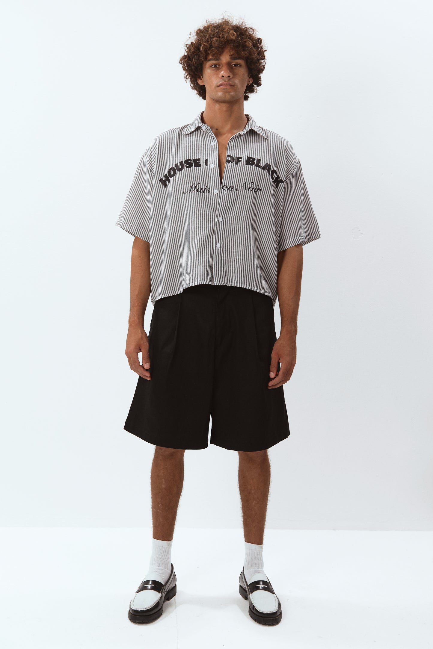 HOB pleated black balloon shorts