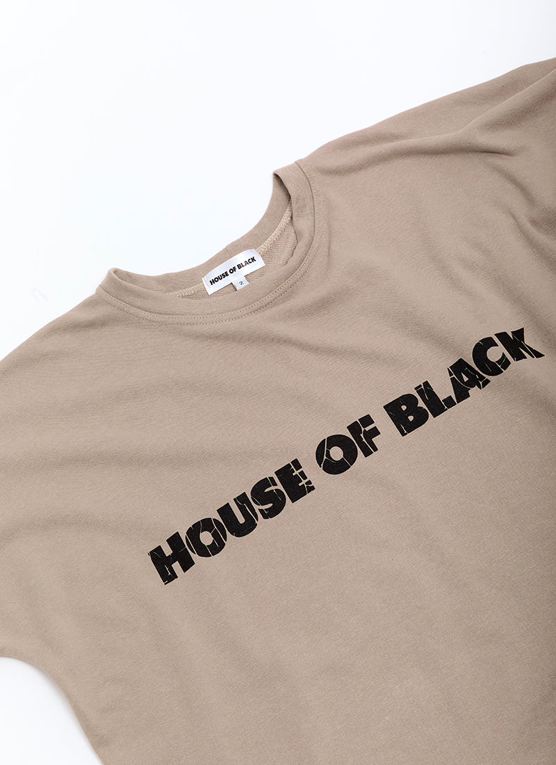 LOGO TEE mocka sample 1 of 1
