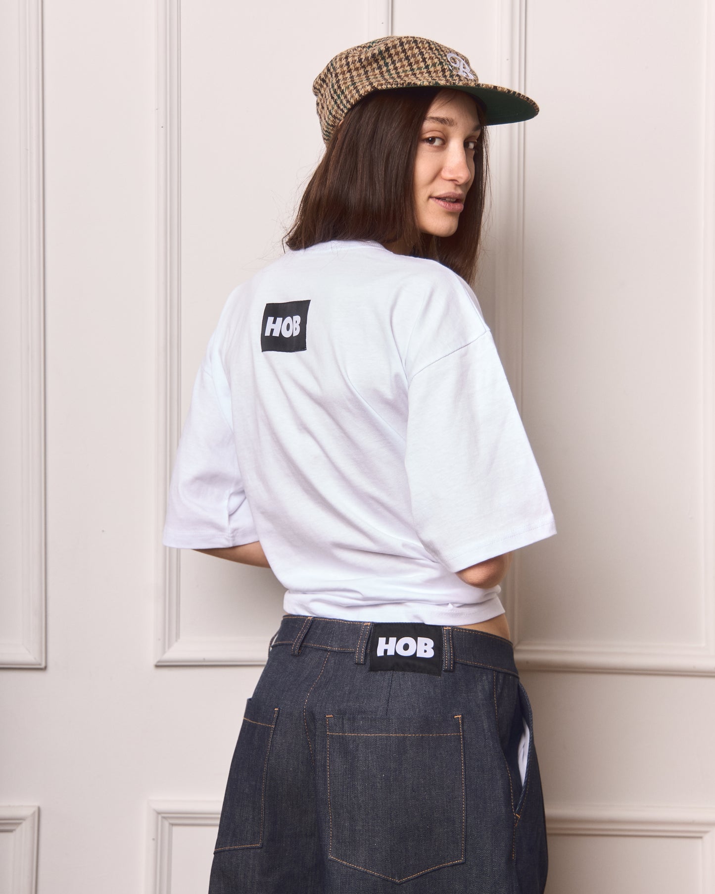 Patch logo tee in white