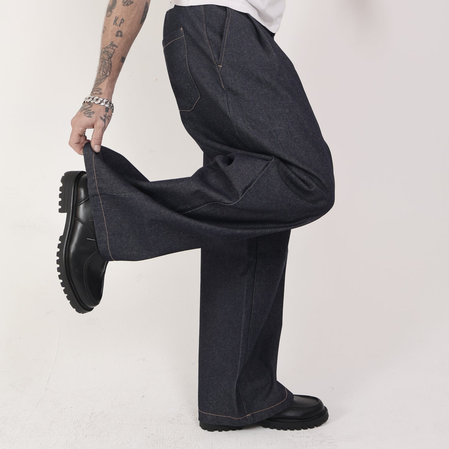 HOB pleated raw denim in Indigo
