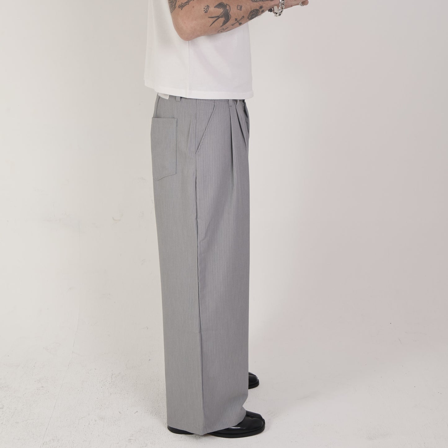 HOB pleated pinstripe pants in Grey