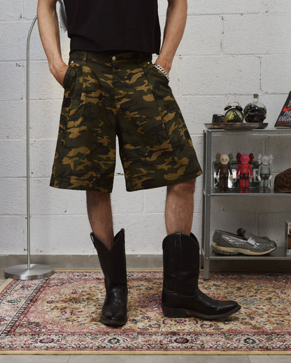 HOB Camo pleated shorts