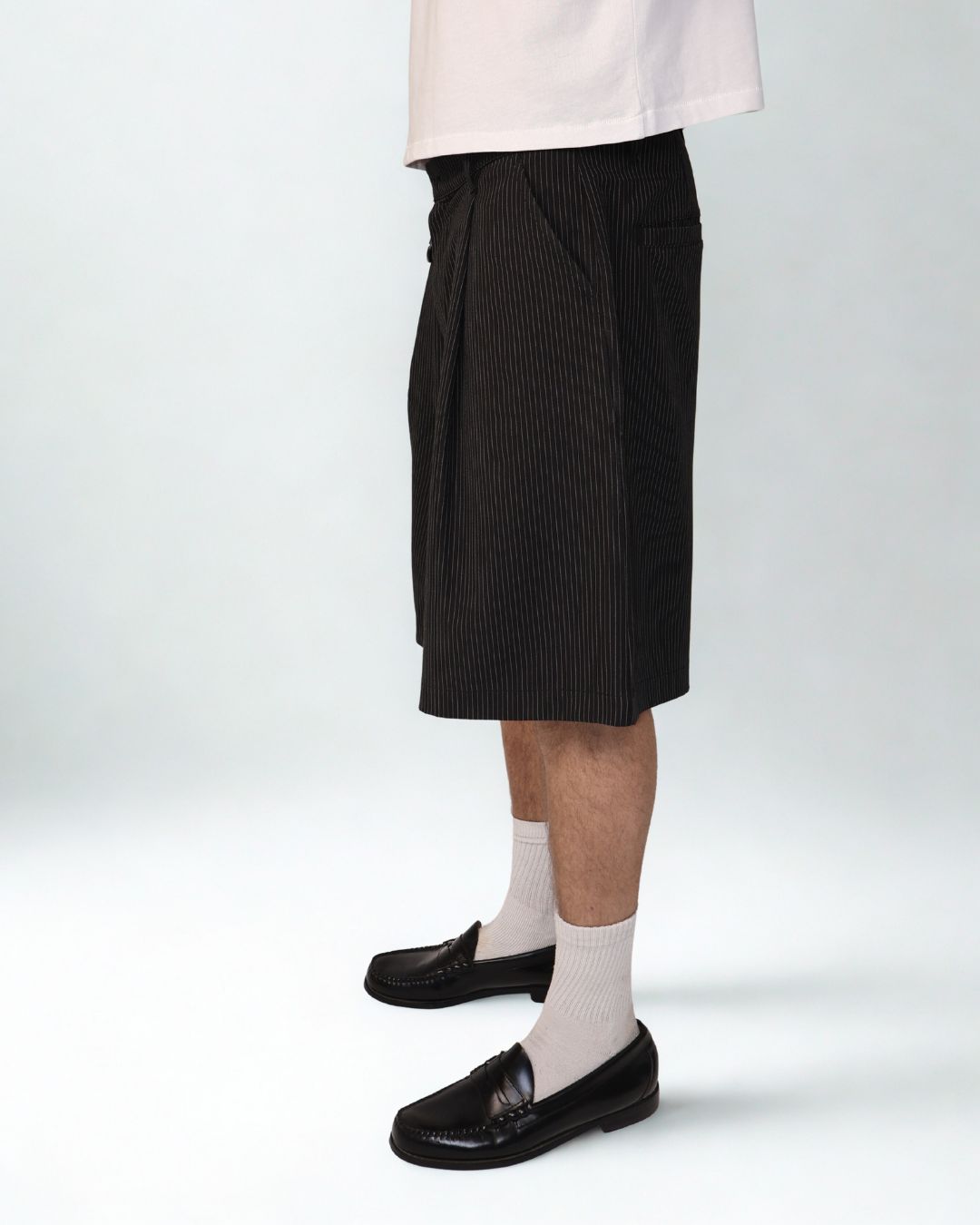 HOB pleated pinstripe balloon shorts in black