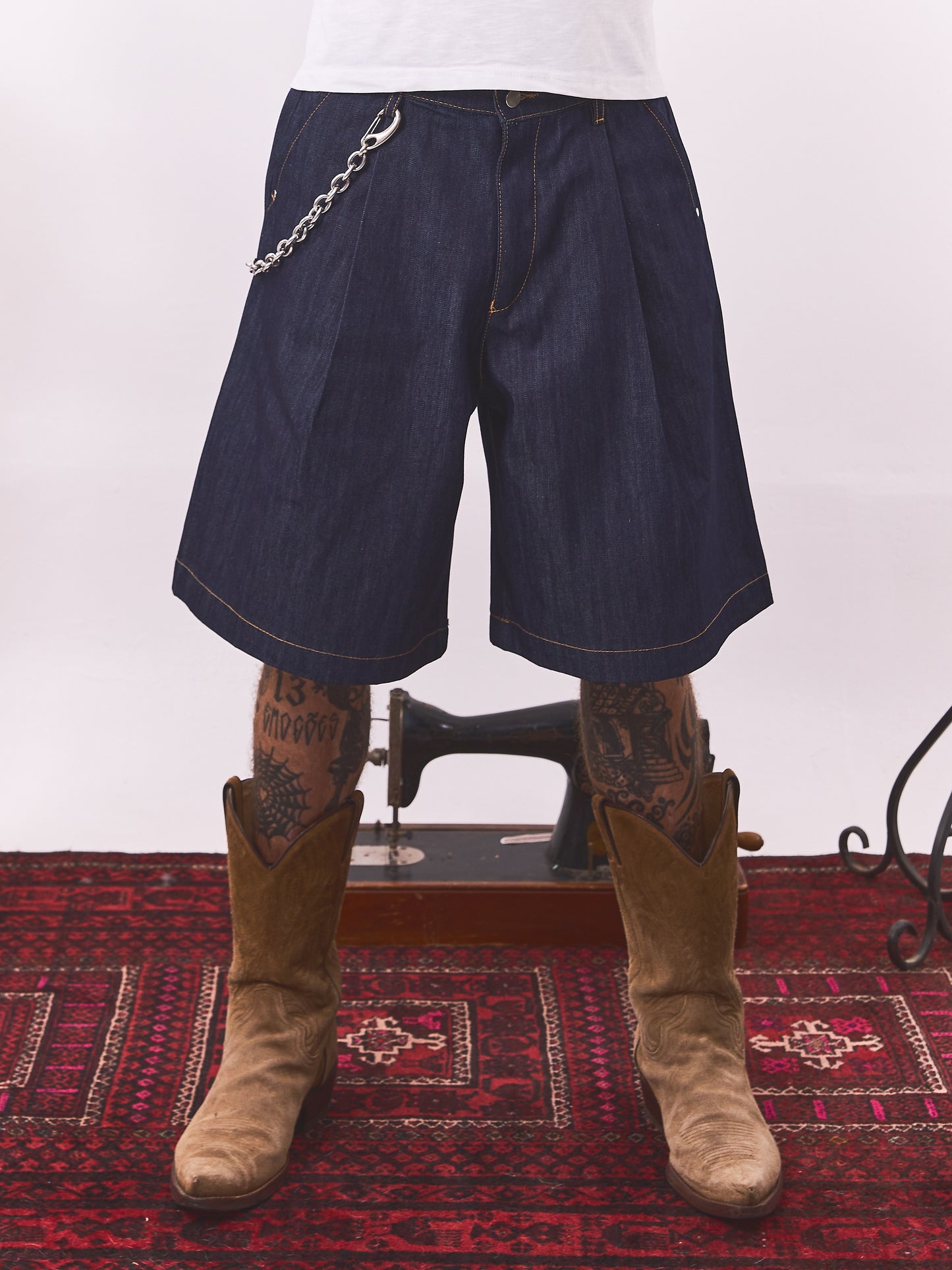 HOB raw denim pleated balloon jorts in indigo