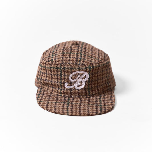 B for Black wool Hat
