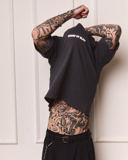 Patch logo tee in Dark grey